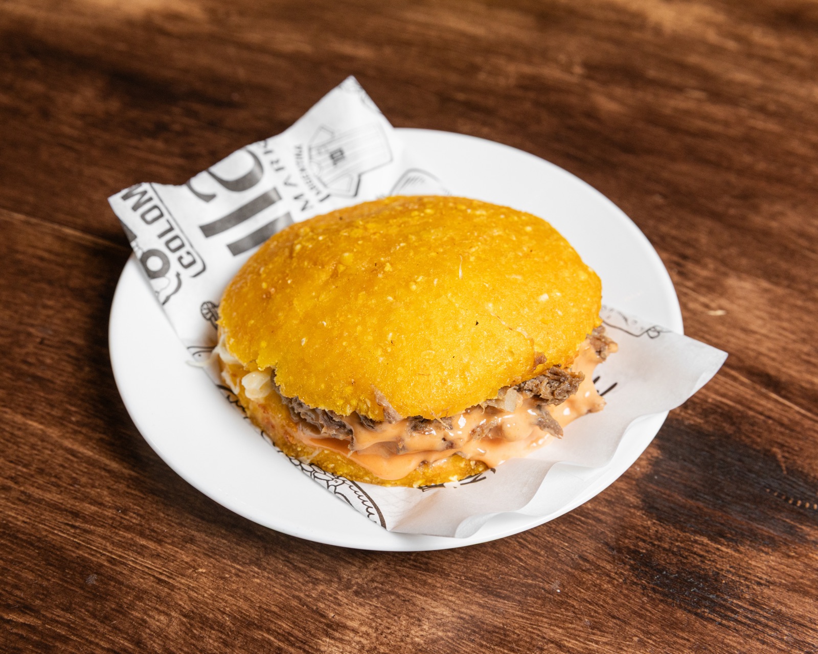 Arepa Rellena Carne